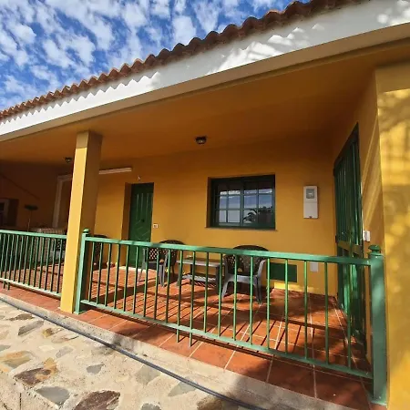 Casas Rurales Amparo Las Hayas-2